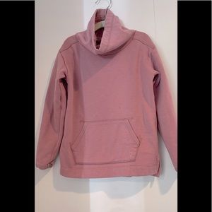 Comfy dusty pink funnel neck sweatshirt. Size 6. Excellent condition. Crewcuts.